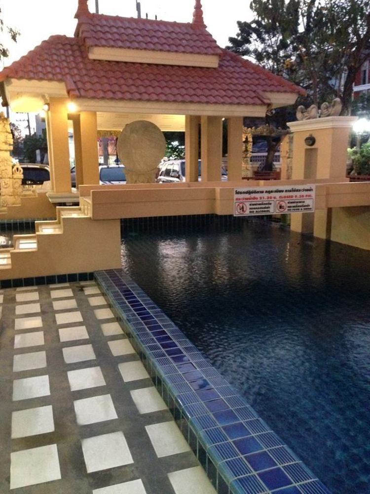 Chivapuri Residence Bangsaen Chonburi Exterior foto