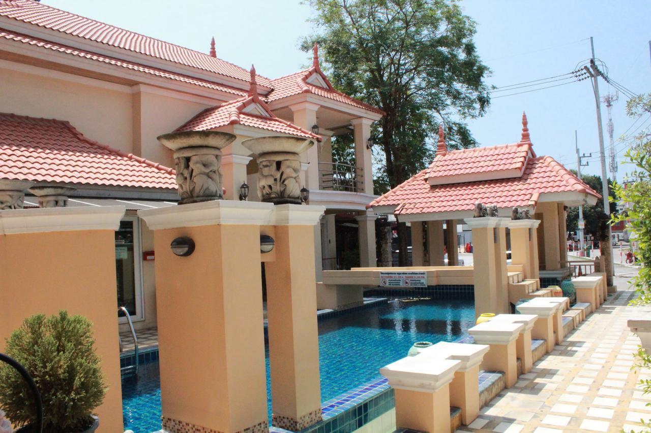 Chivapuri Residence Bangsaen Chonburi Exterior foto