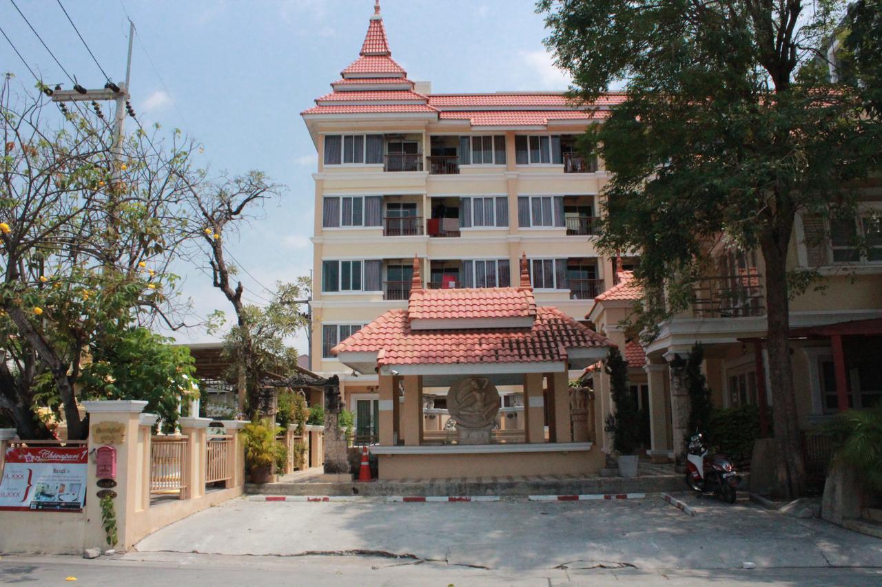 Chivapuri Residence Bangsaen Chonburi Exterior foto